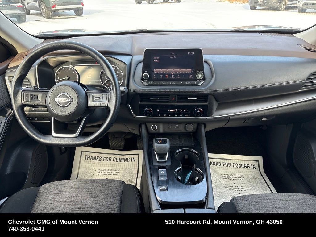 Used 2023 Nissan Rogue SV image 14