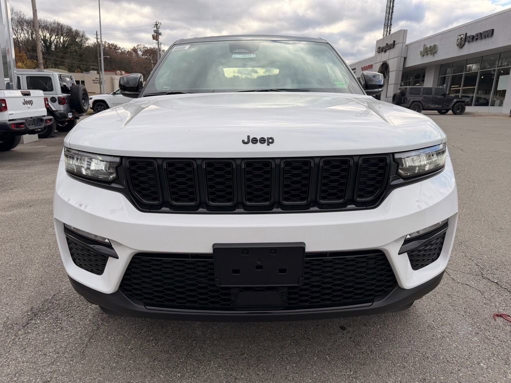 New 2025 Jeep Grand Cherokee Limited image 10