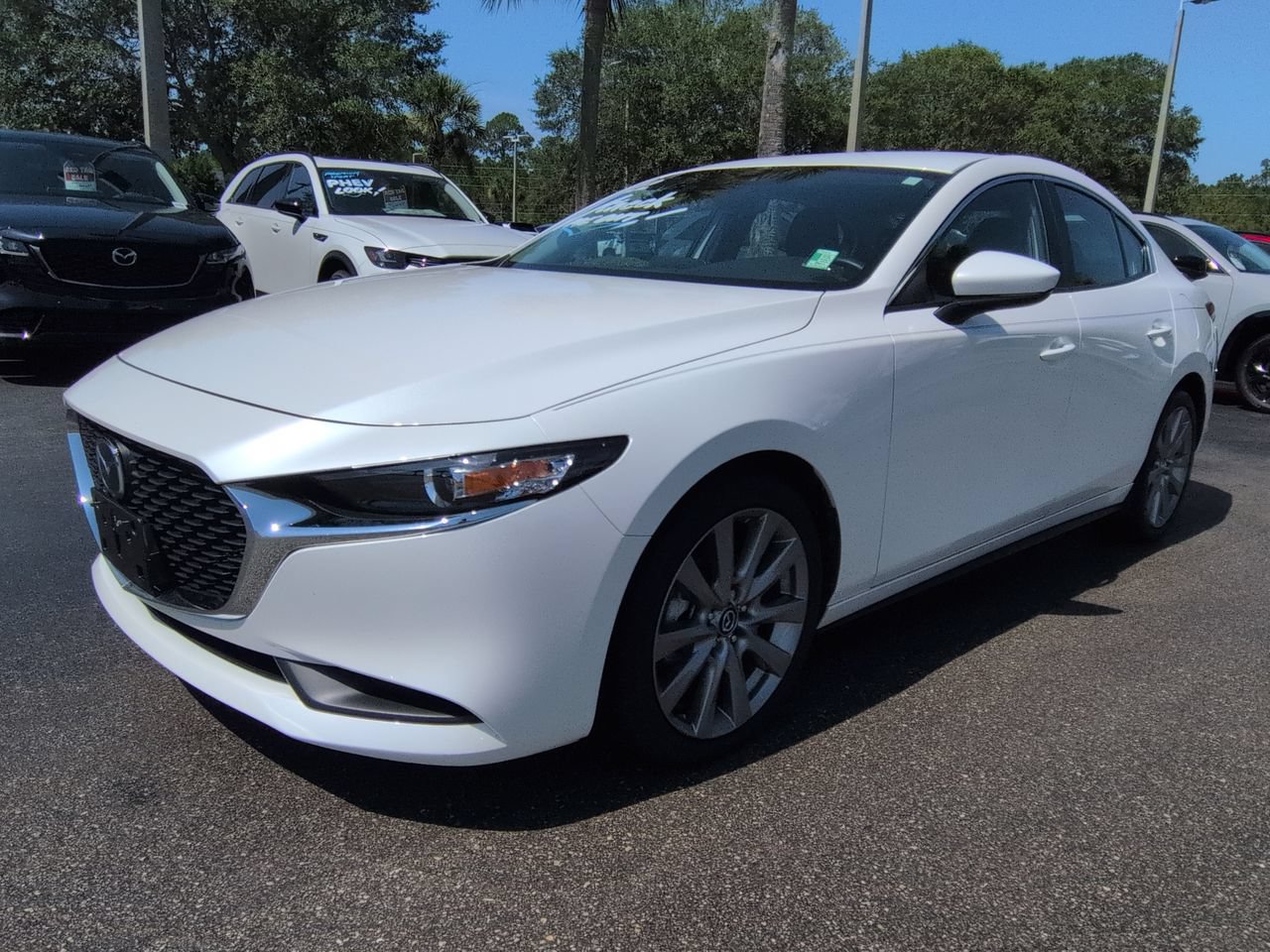 Used 2022 MAZDA MAZDA3 s FWD image 8