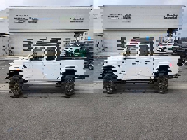 New 2026 Jeep Gladiator Sport image 4