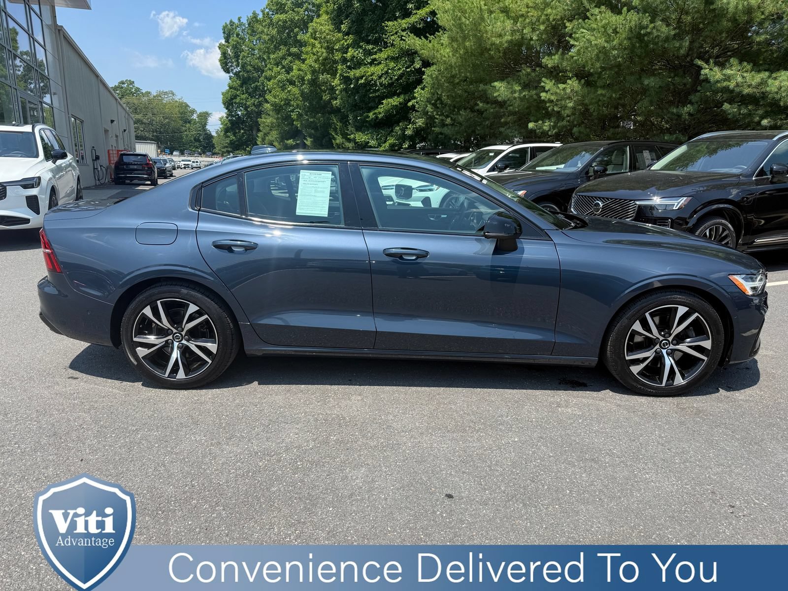 Used 2023 Volvo S60 B5 Plus w/ Climate Package AWD/4WD image 9