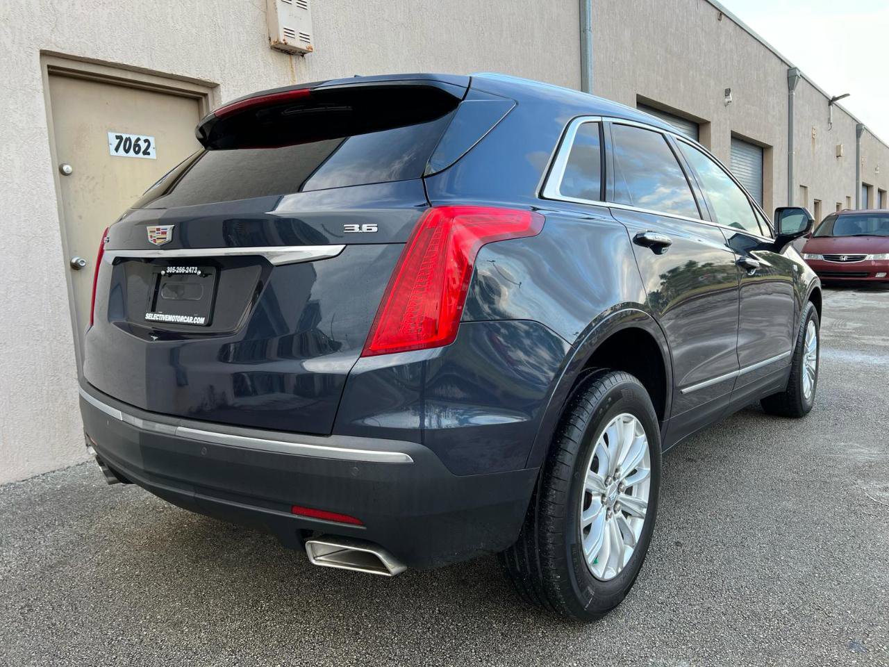 Used 2018 Cadillac XT5 FWD image 12