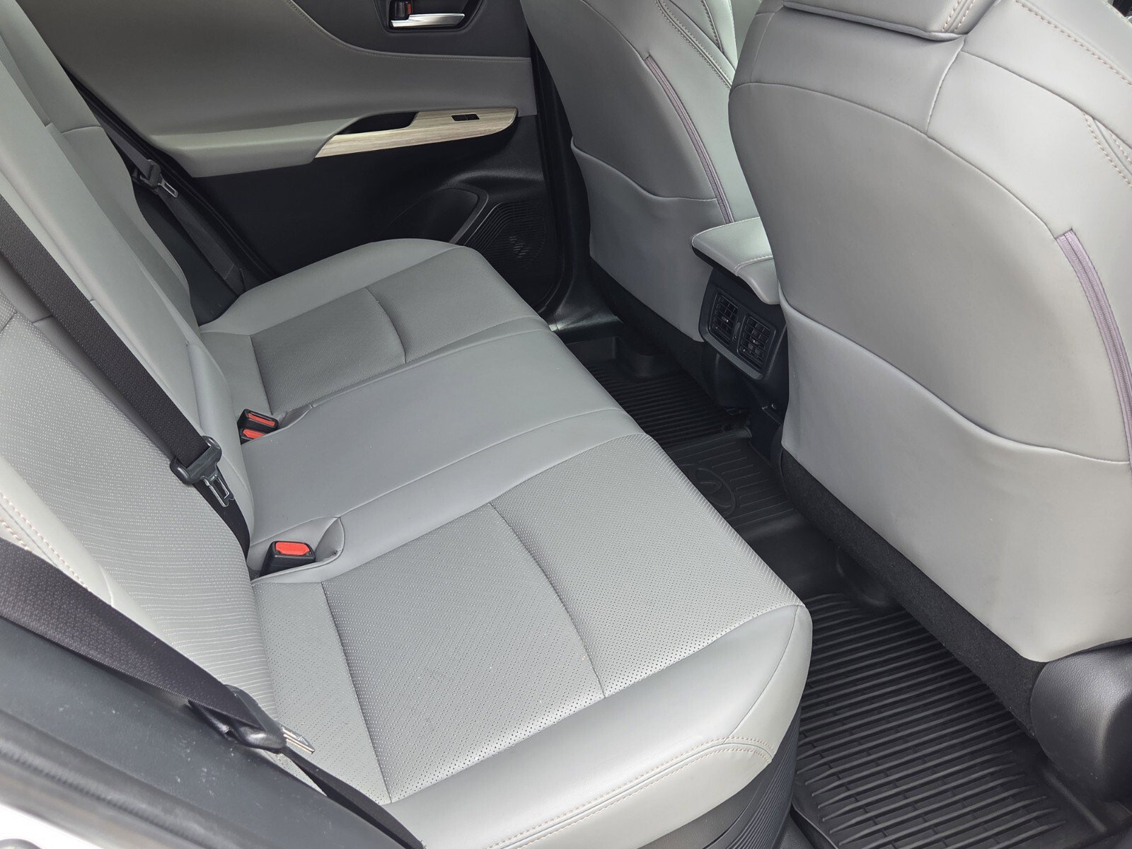 Certified 2024 Toyota Venza Limited AWD/4WD image 10
