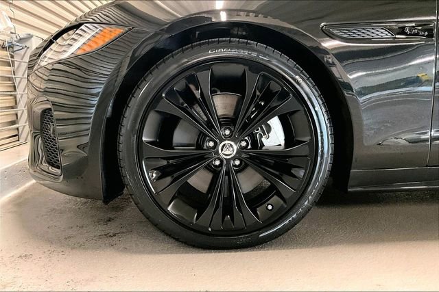 New 2024 Jaguar XF R-Dynamic SE image 10