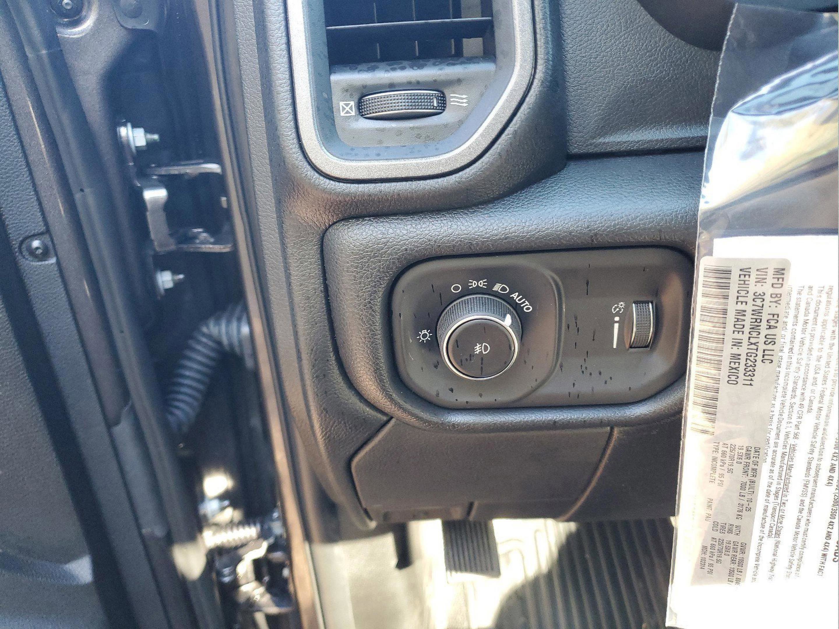 New 2026 RAM 5500 Tradesman w/ Chrome Appearance Group image 14