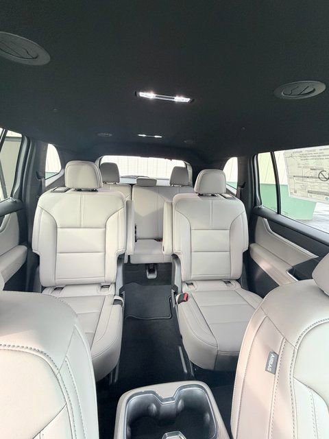 New 2026 GMC Acadia Elevation w/ Elevation Premium Package image 43