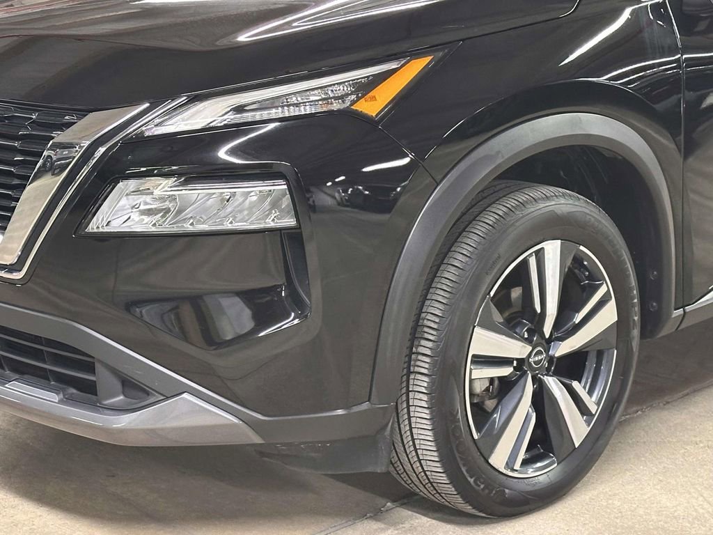Used 2023 Nissan Rogue SL image 10