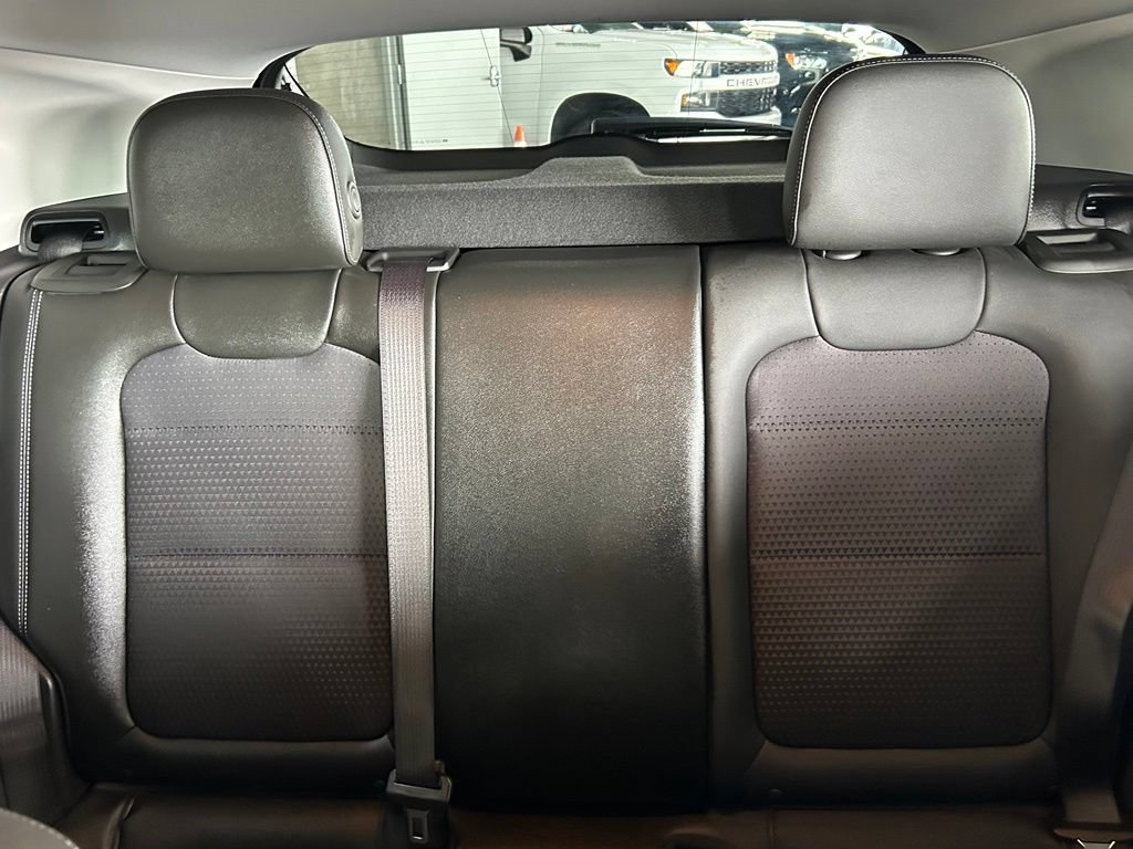 Used 2025 Chevrolet Trax LT w/ Driver Confidence Package FWD image 13
