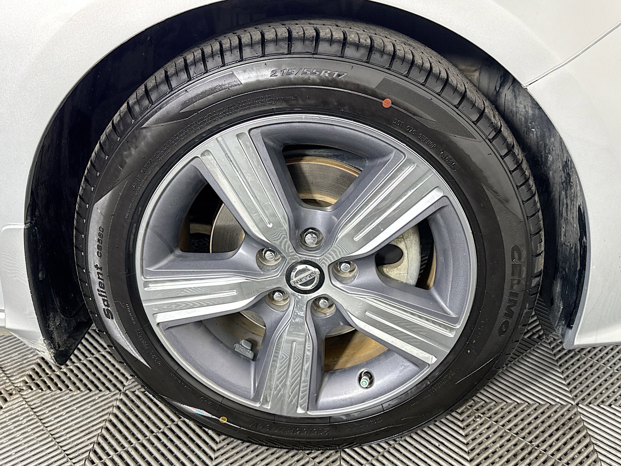 Used 2019 Nissan Altima 2.5 SV image 31