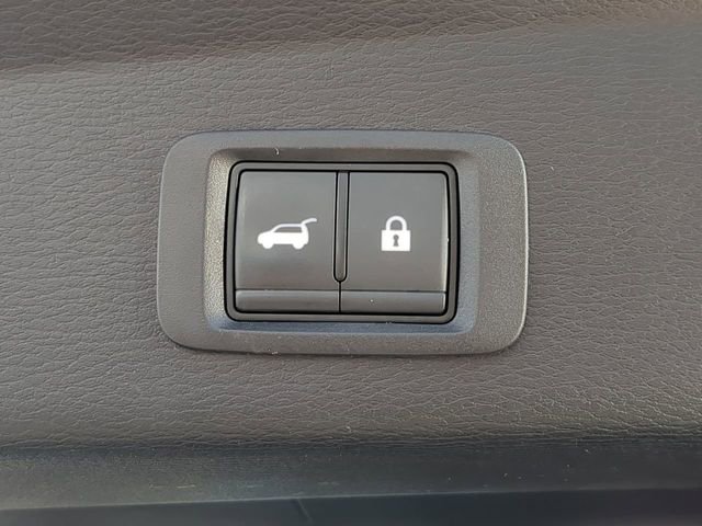 Used 2023 Mitsubishi Outlander SEL image 15