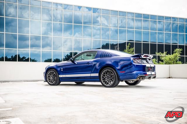 Used 2013 Ford Mustang Shelby GT500 RWD image 21