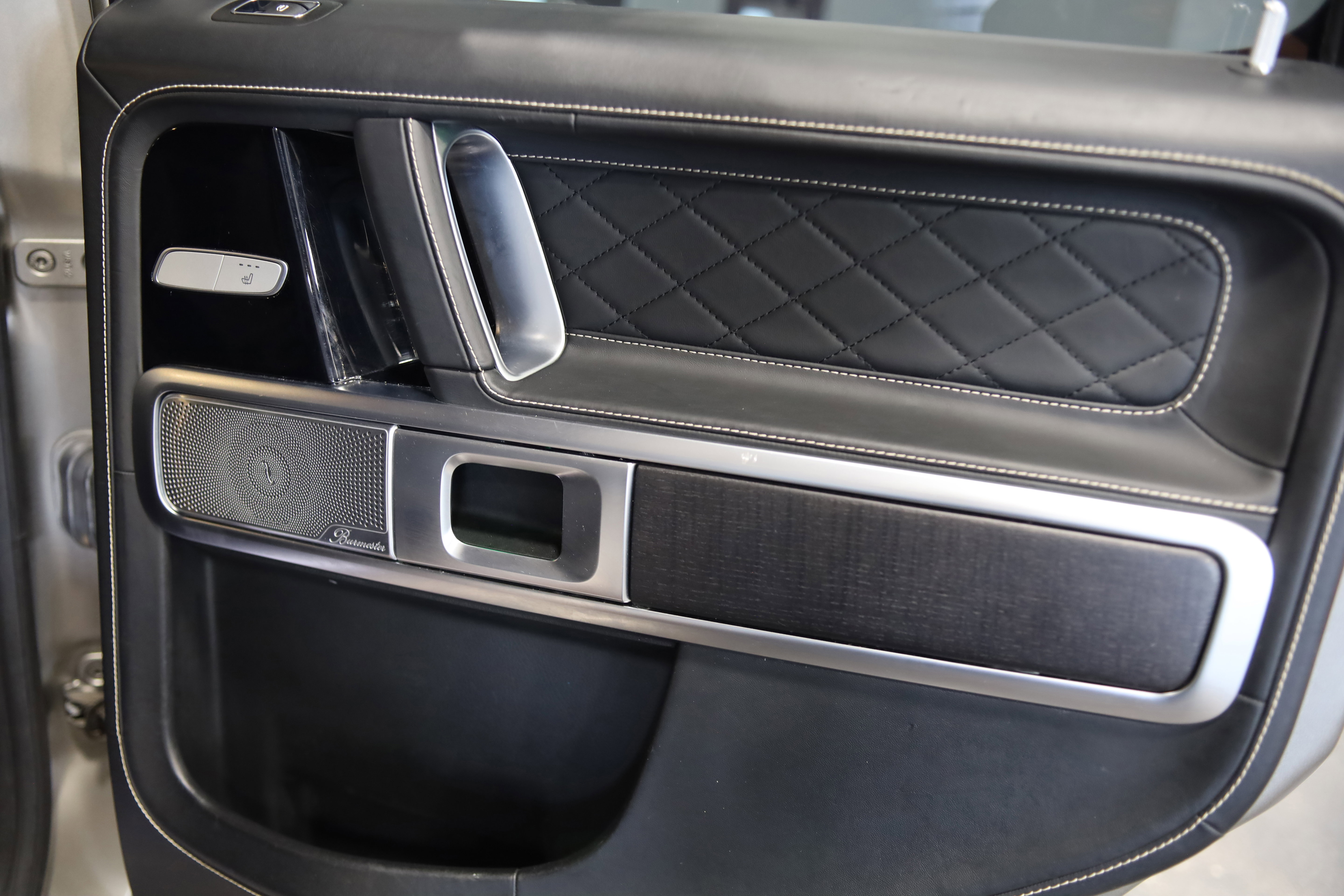 Used 2020 Mercedes-Benz G 550 image 40