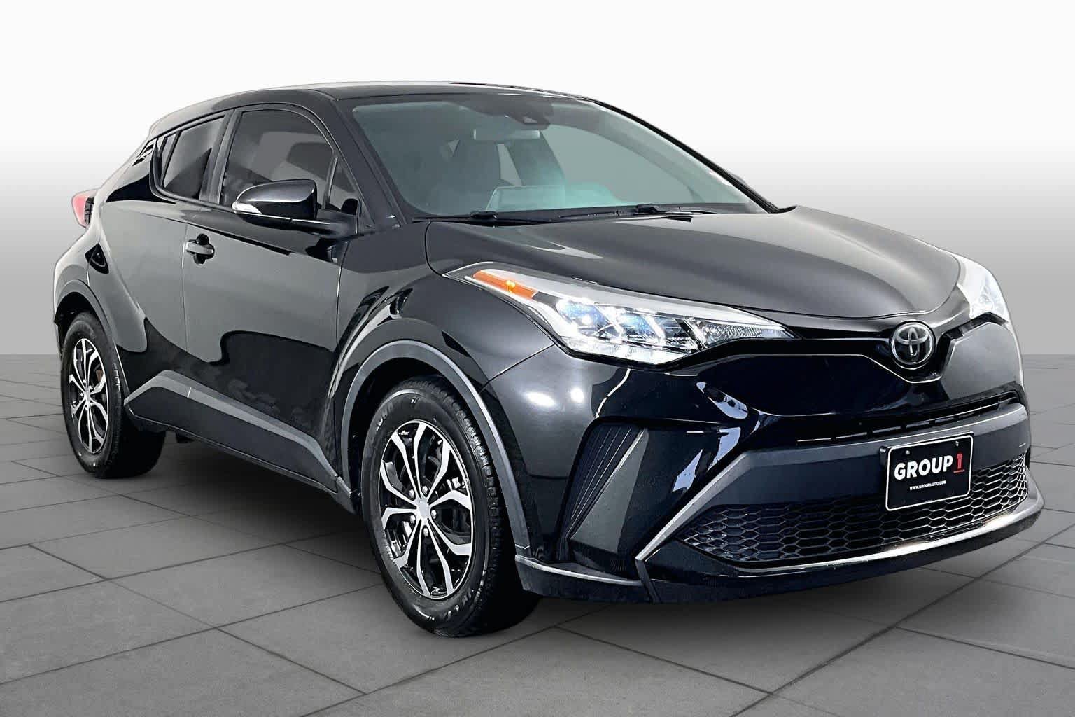 Used 2020 Toyota C-HR LE FWD image 3