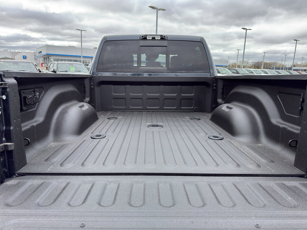 New 2026 RAM 2500 Laramie w/ Sport Appearance Package AWD/4WD image 8