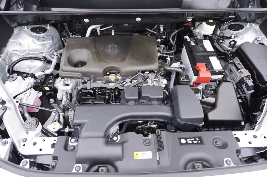 Certified 2024 Toyota RAV4 XLE FWD image 22