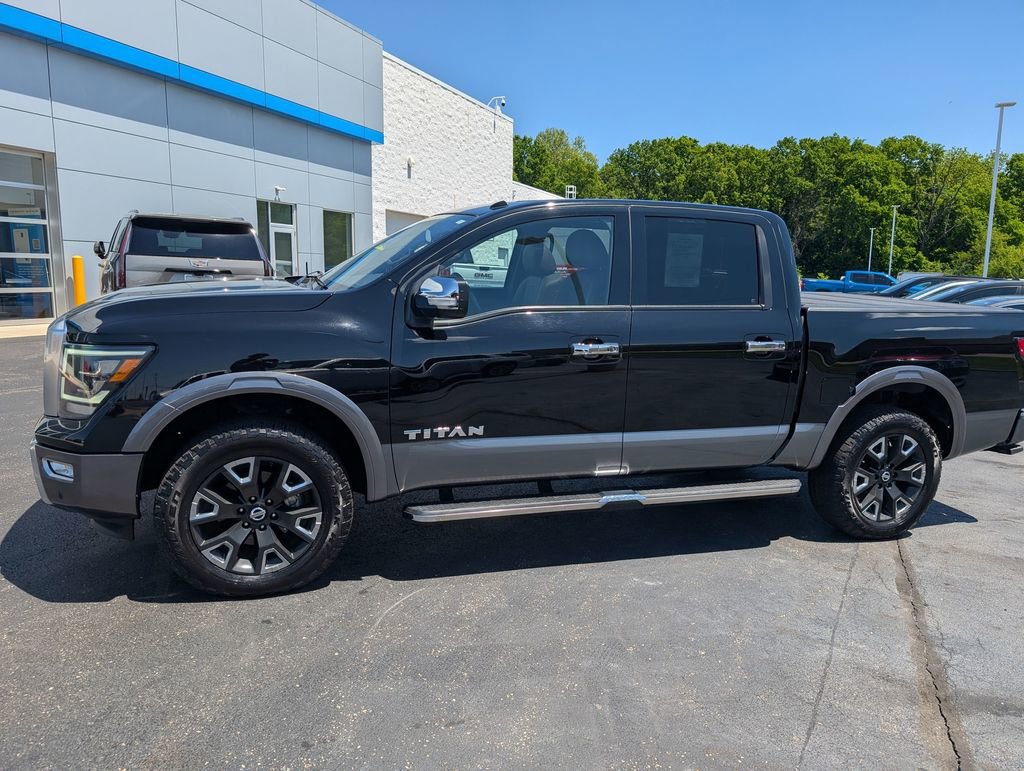 Used 2021 Nissan Titan Platinum Reserve w/ Moonroof Package AWD/4WD image 4