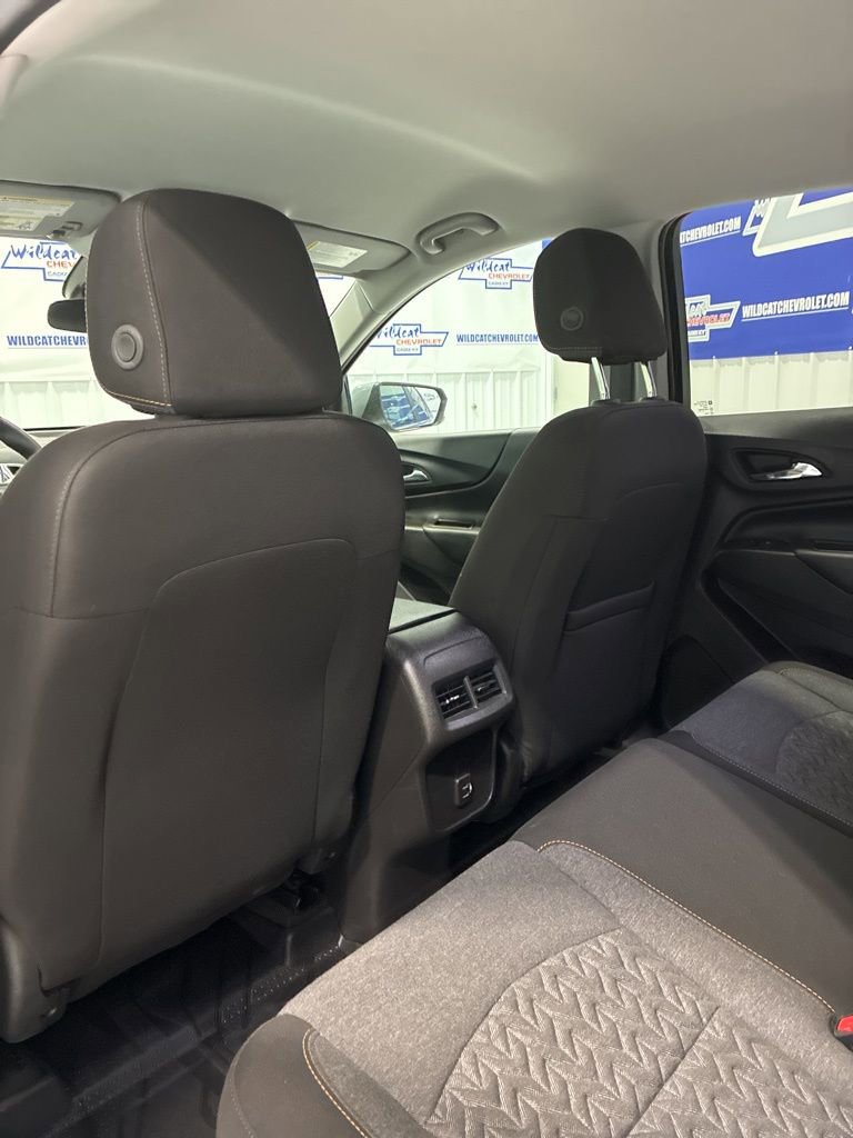 Used 2024 Chevrolet Equinox LT w/ LPO, Floor Liner Package FWD image 37