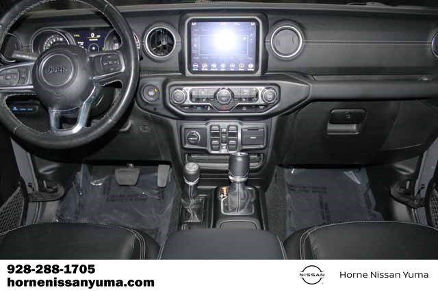 Used 2023 Jeep Wrangler Unlimited Sahara w/ Cold Weather Group AWD/4WD image 12