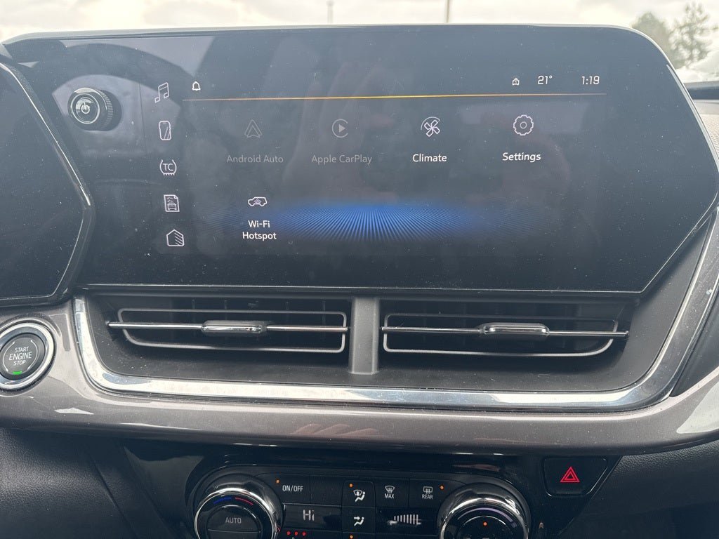 Used 2025 Chevrolet Trax ACTIV w/ Driver Confidence Package image 58