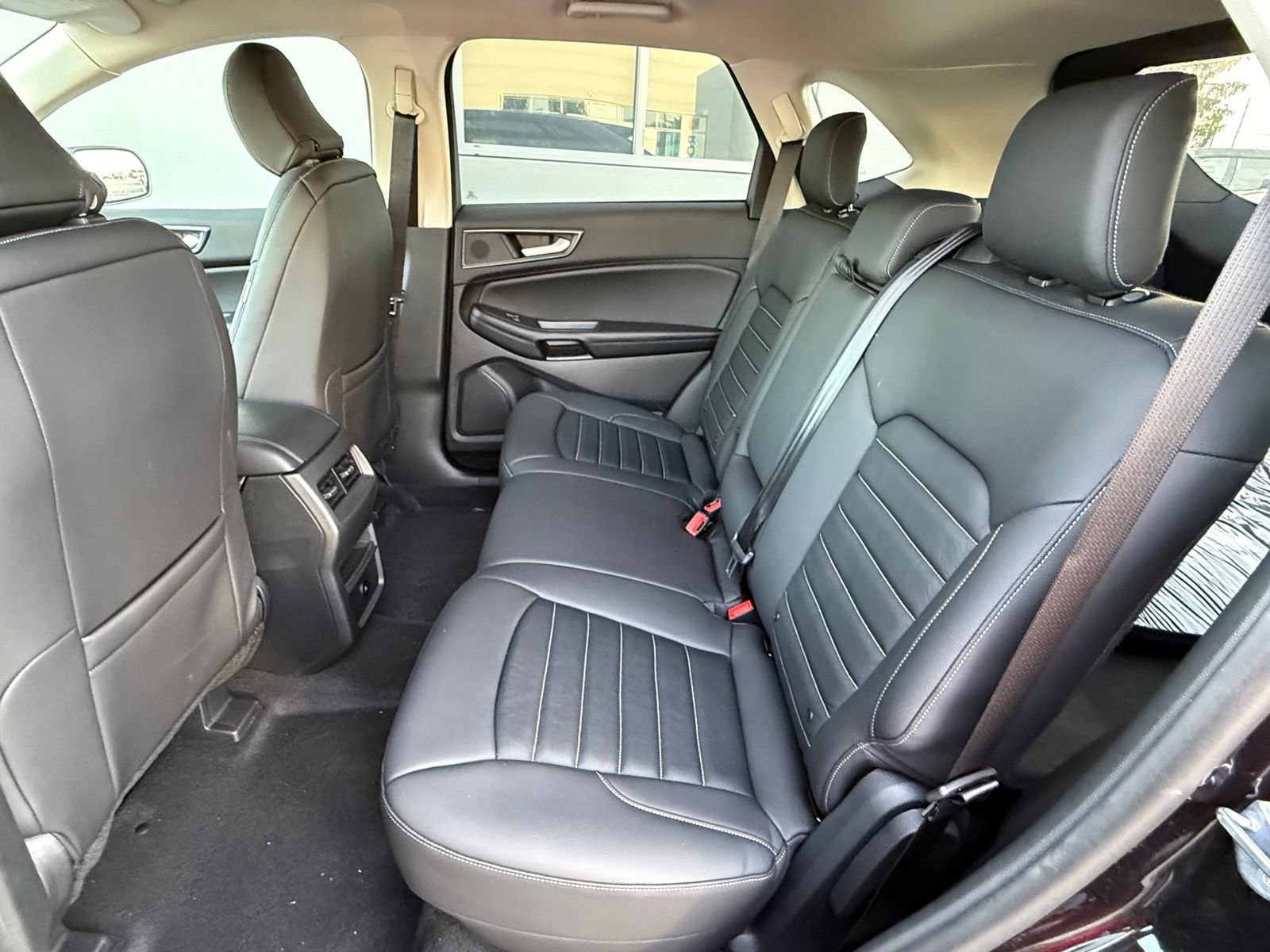 Used 2024 Ford Edge SE AWD/4WD image 18