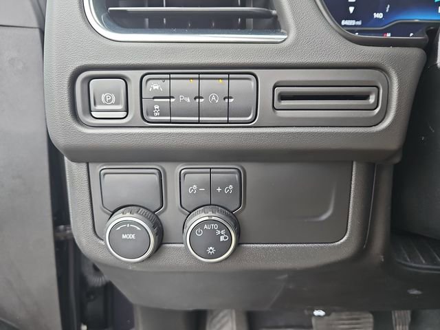 Used 2023 Chevrolet Tahoe Premier RWD image 36
