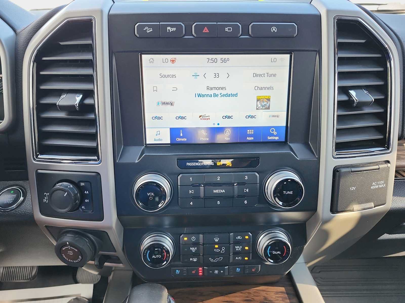 Used 2020 Ford F150 Lariat w/ Equipment Group 502A Luxury AWD/4WD image 13
