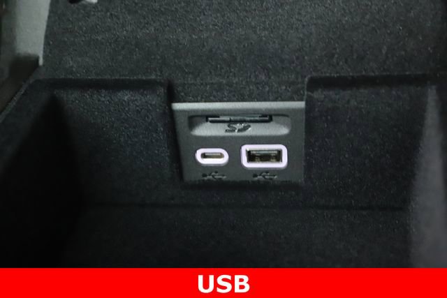 Used 2022 Cadillac XT6 Sport w/ Technology Package image 26