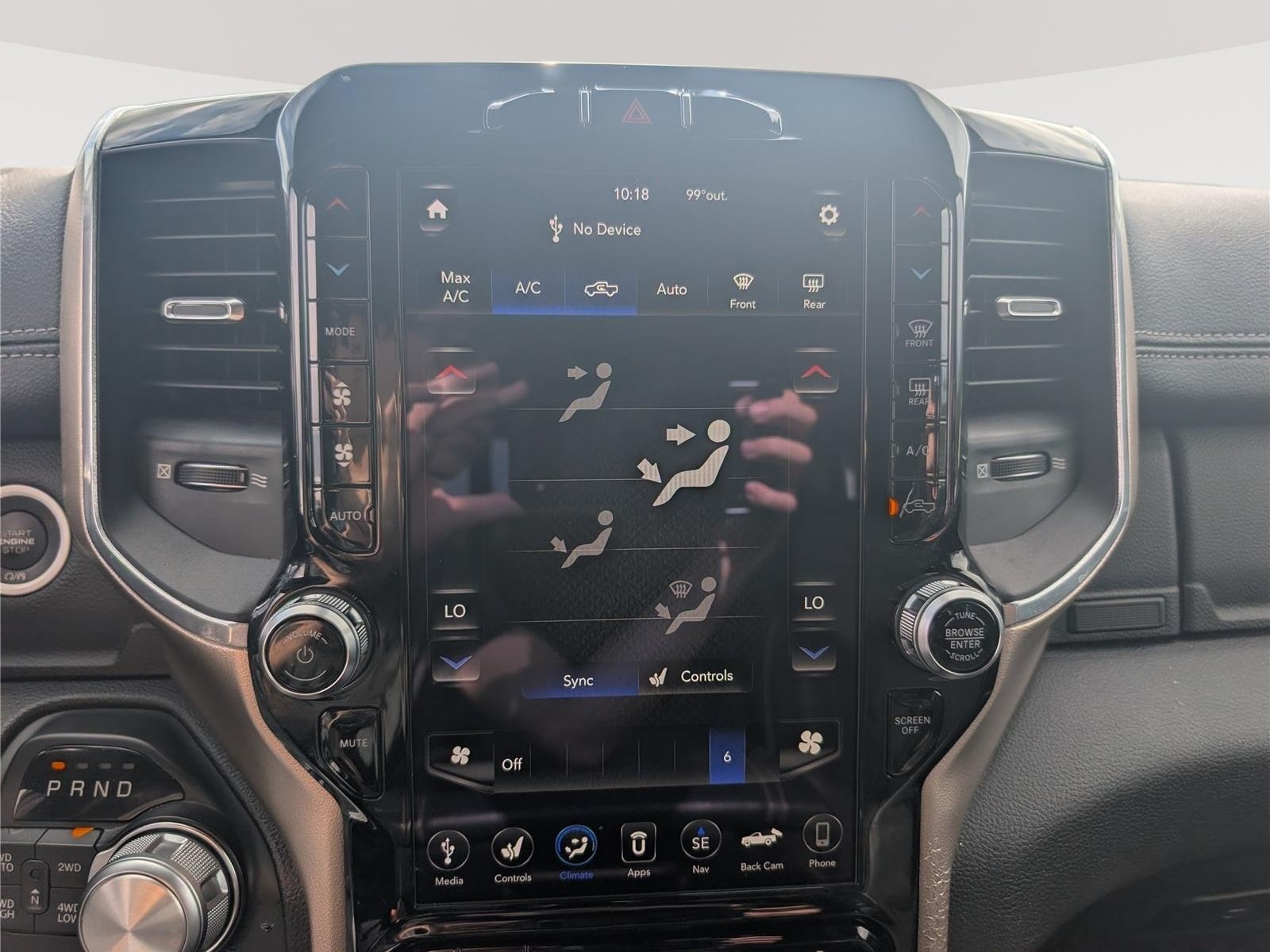 Used 2019 RAM 1500 Laramie AWD/4WD image 31