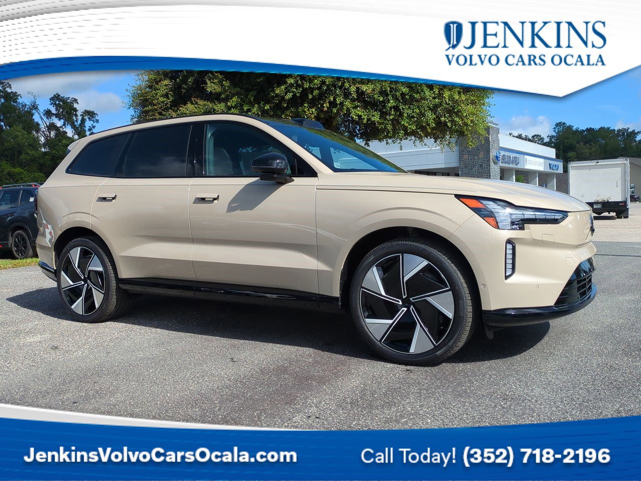 New 2025 Volvo EX90 Ultra