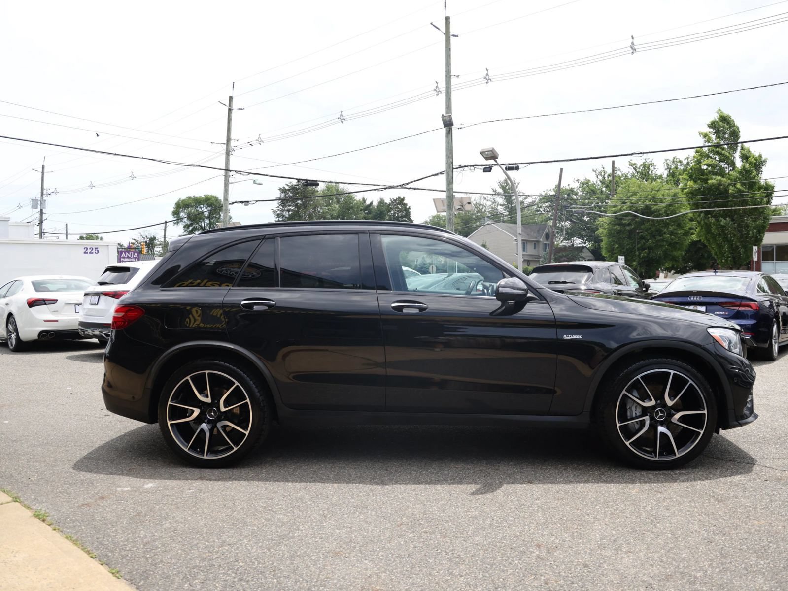 Used 2019 Mercedes-Benz GLC 43 AMG 4MATIC image 5