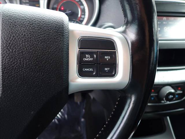 Used 2020 Dodge Journey SE w/ SE Popular Equipment Group FWD image 14