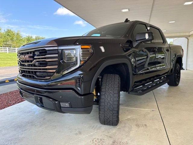 Used 2022 GMC Sierra 1500 AT4X AWD/4WD image 9