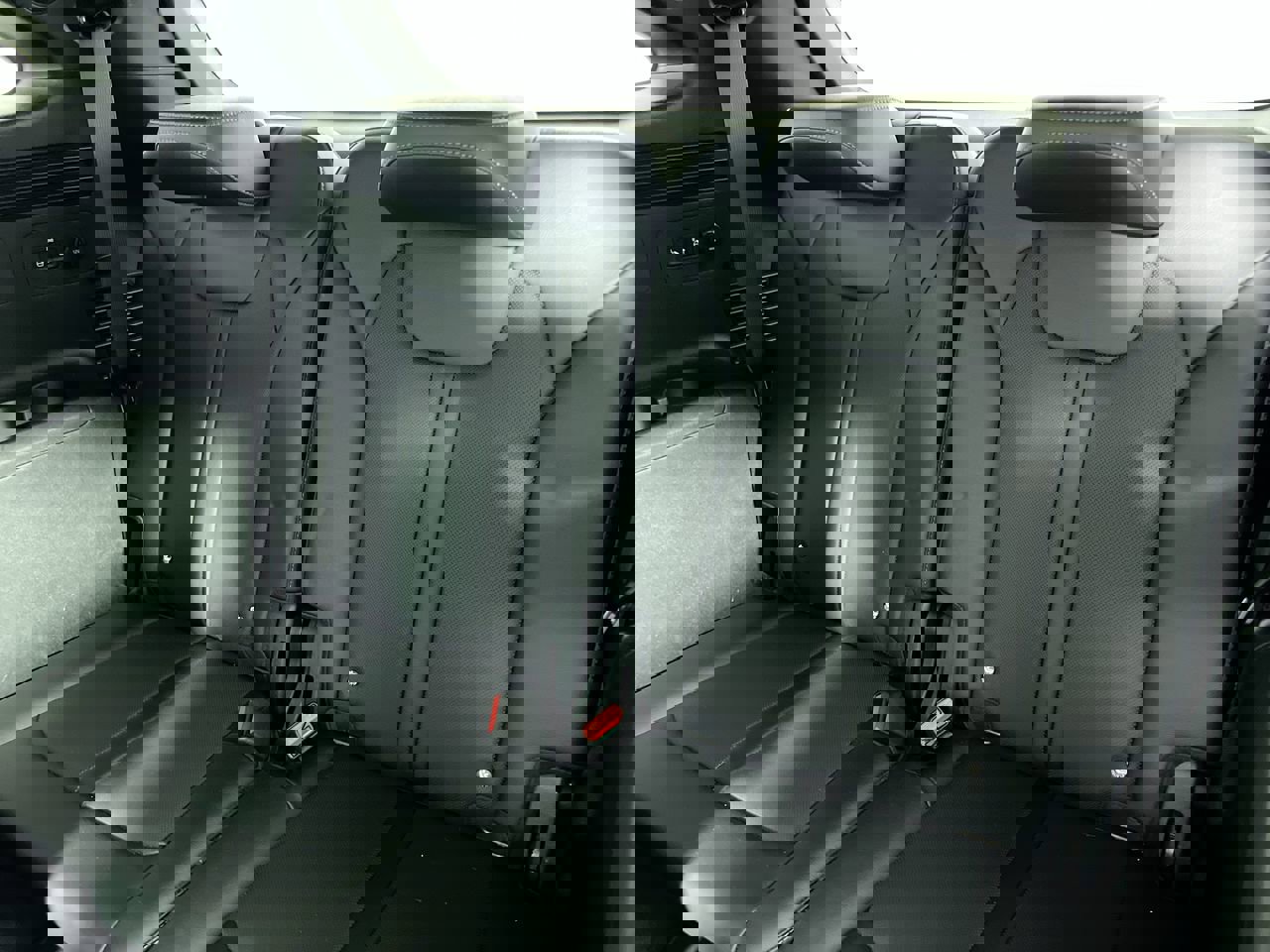 Certified 2025 Kia Sorento SX Prestige image 29