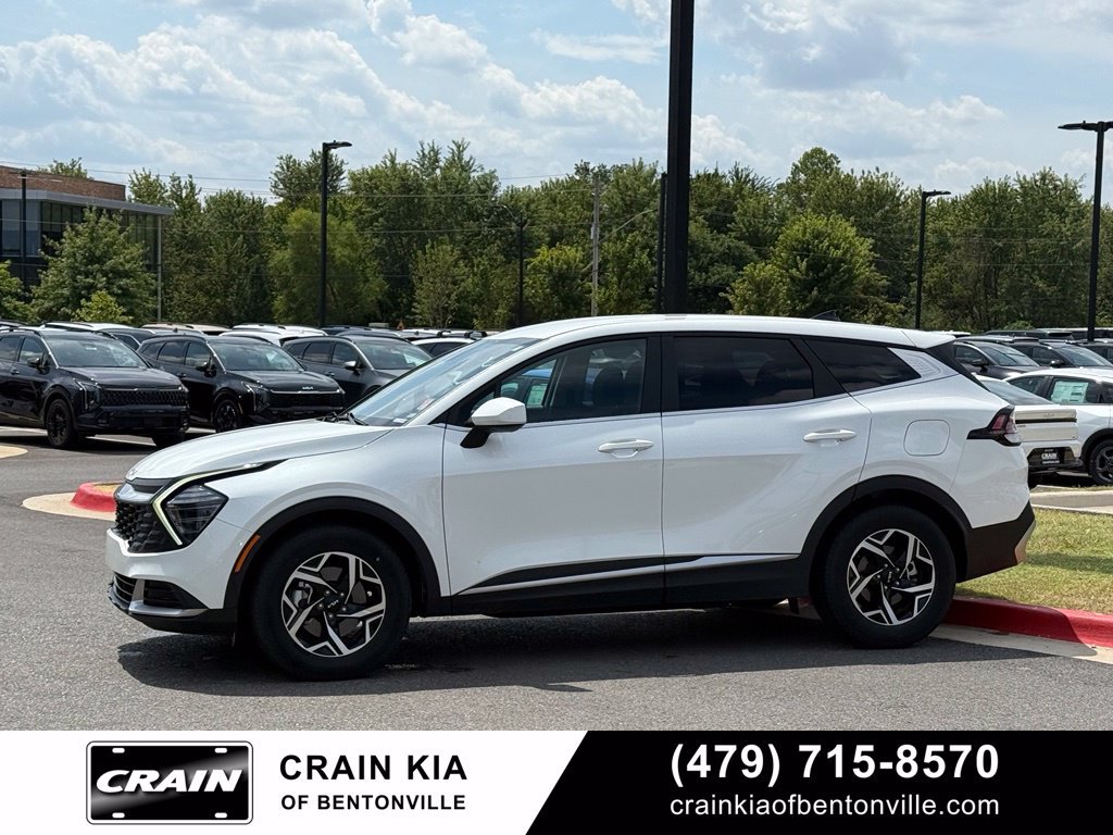Certified 2024 Kia Sportage LX FWD image 4
