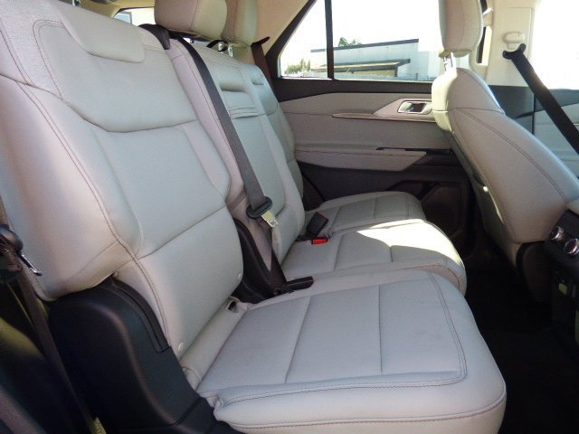 New 2026 Ford Explorer Active w/ Active Comfort Package image 16