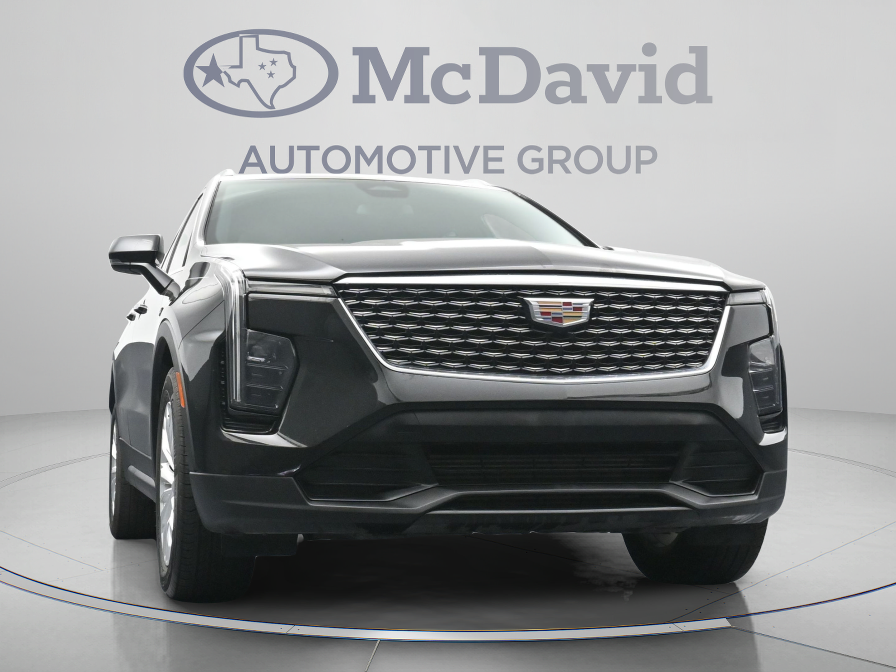 Used 2024 Cadillac XT4 Luxury w/ Cold Weather Package FWD image 26