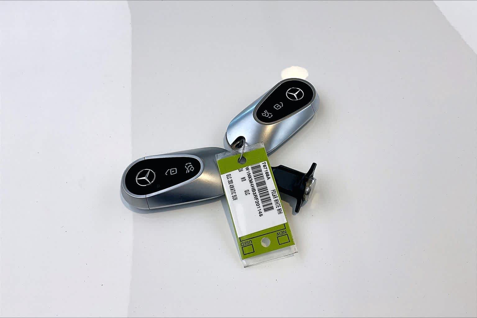 Used 2024 Mercedes-Benz GLC 300 4MATIC image 14
