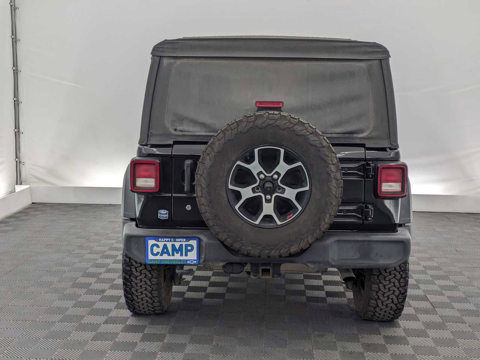 Used 2018 Jeep Wrangler Unlimited Sport image 5