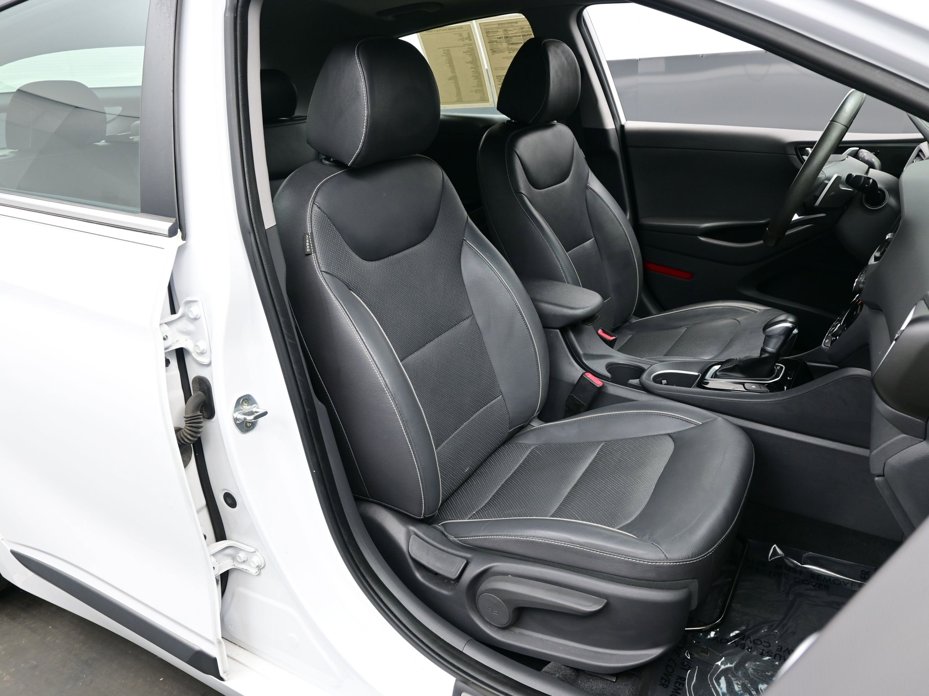 Used 2018 Hyundai Ioniq Limited w/ Ultimate Package 02 image 14