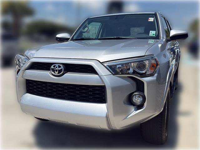 Used 2018 Toyota 4Runner SR5 RWD image 3