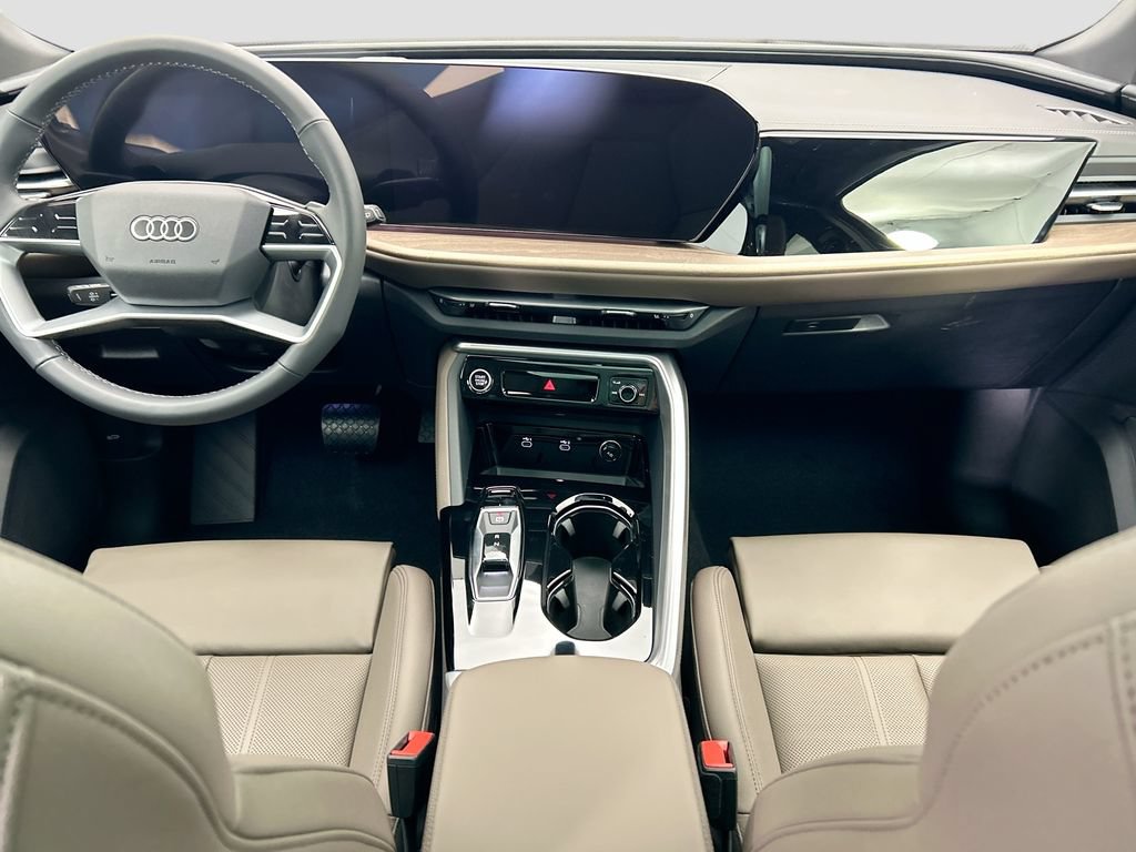 Certified 2025 Audi Q5 Premium w/ Premium Plus AWD/4WD image 14