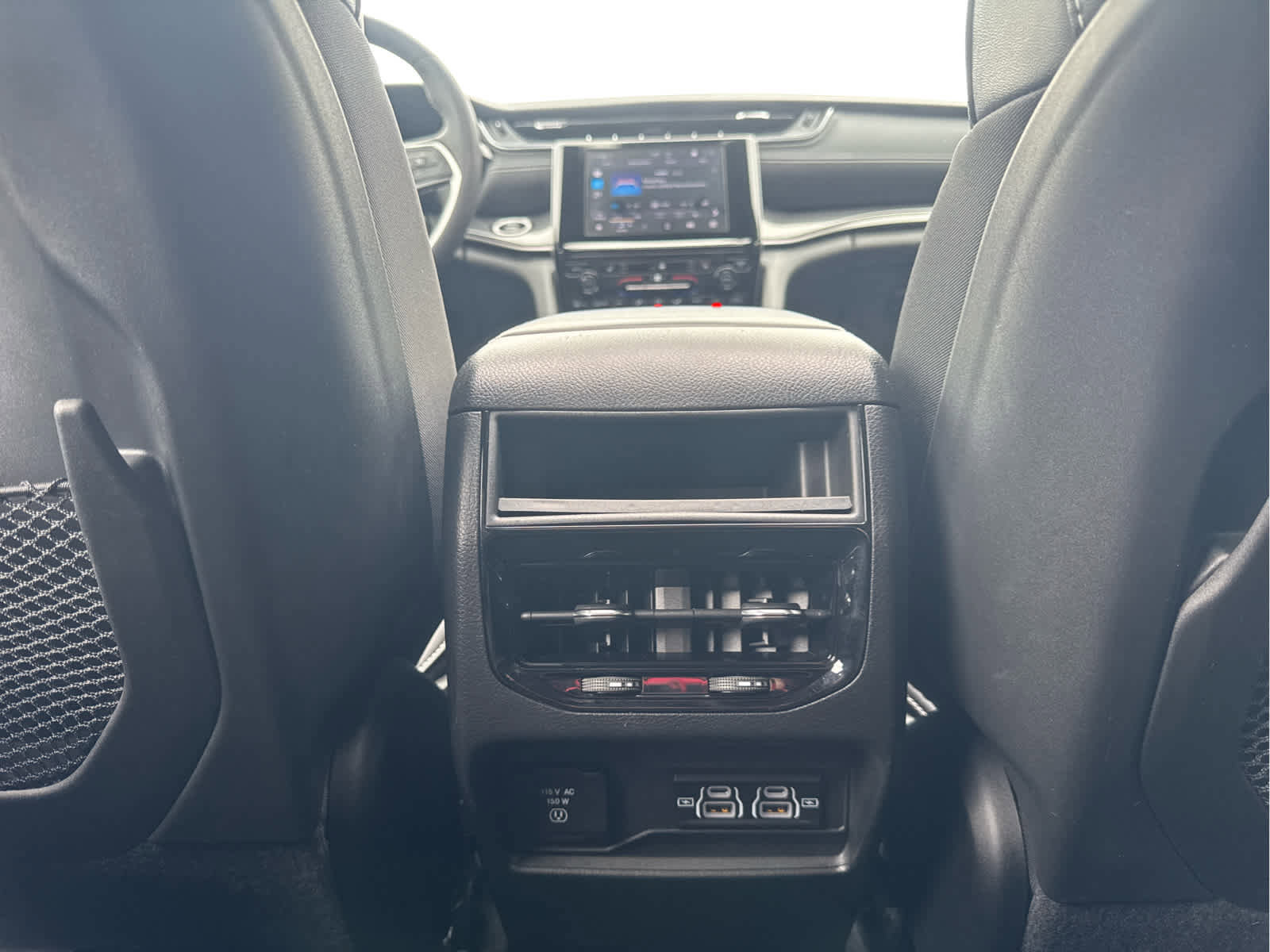 Certified 2023 Jeep Grand Cherokee Altitude image 25