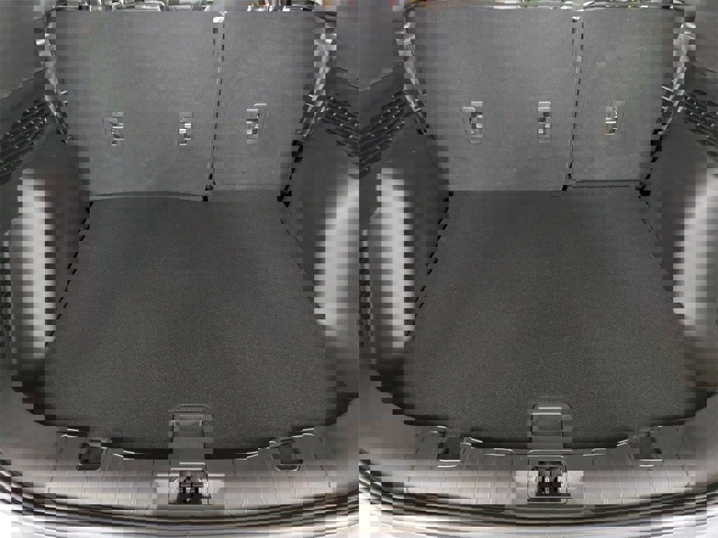 New 2026 Ford Escape ST-Line w/ Tech Pack #1 image 30