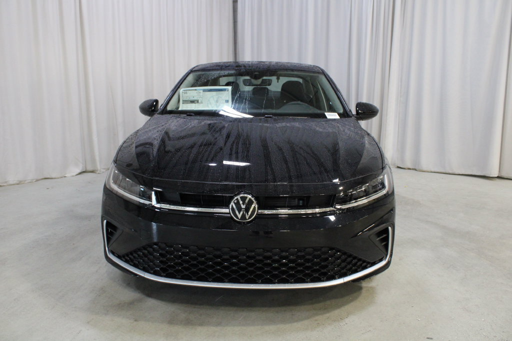 New 2027 Volkswagen Jetta SE FWD image 37