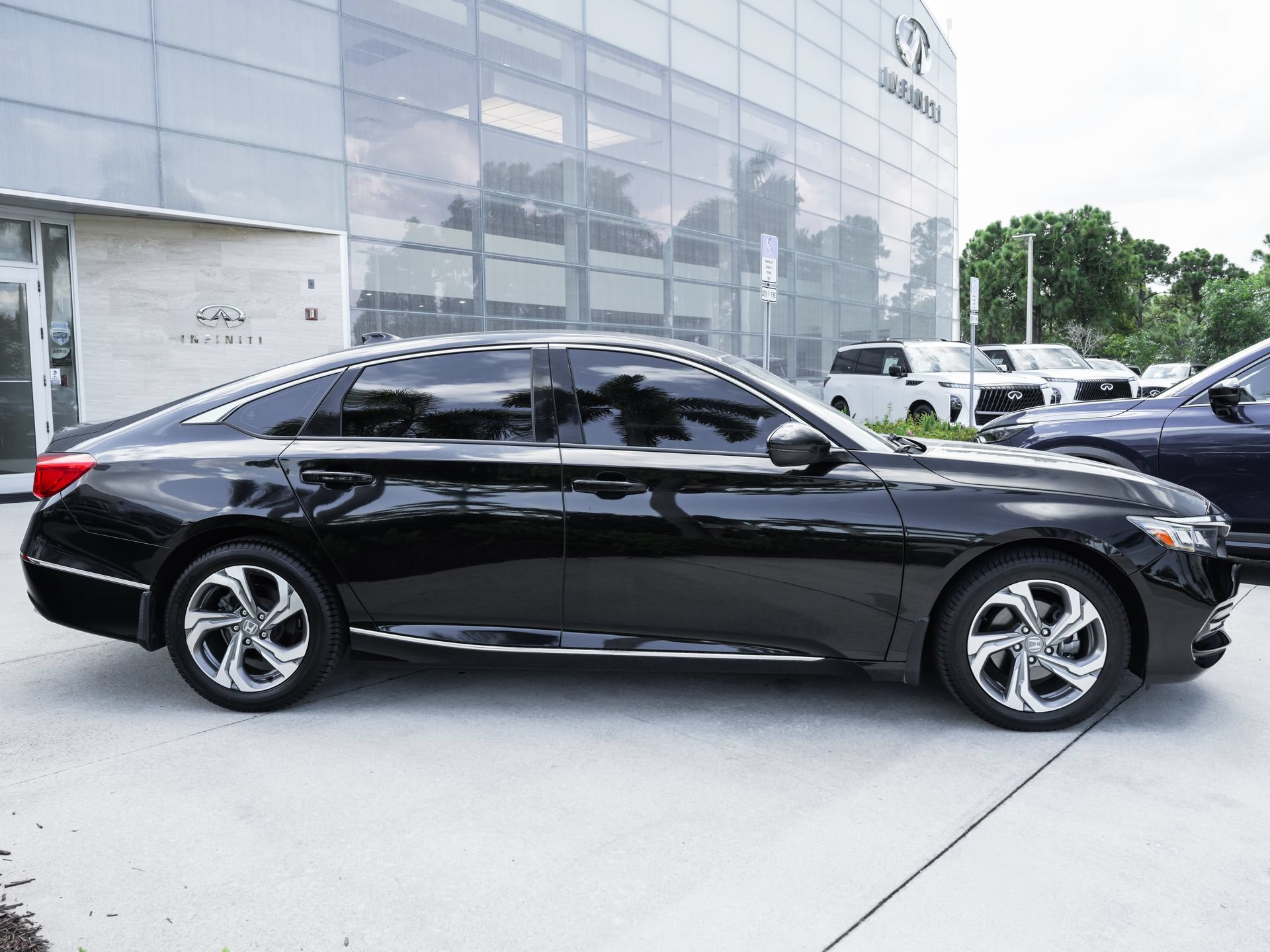 Used 2019 Honda Accord EX-L image 27