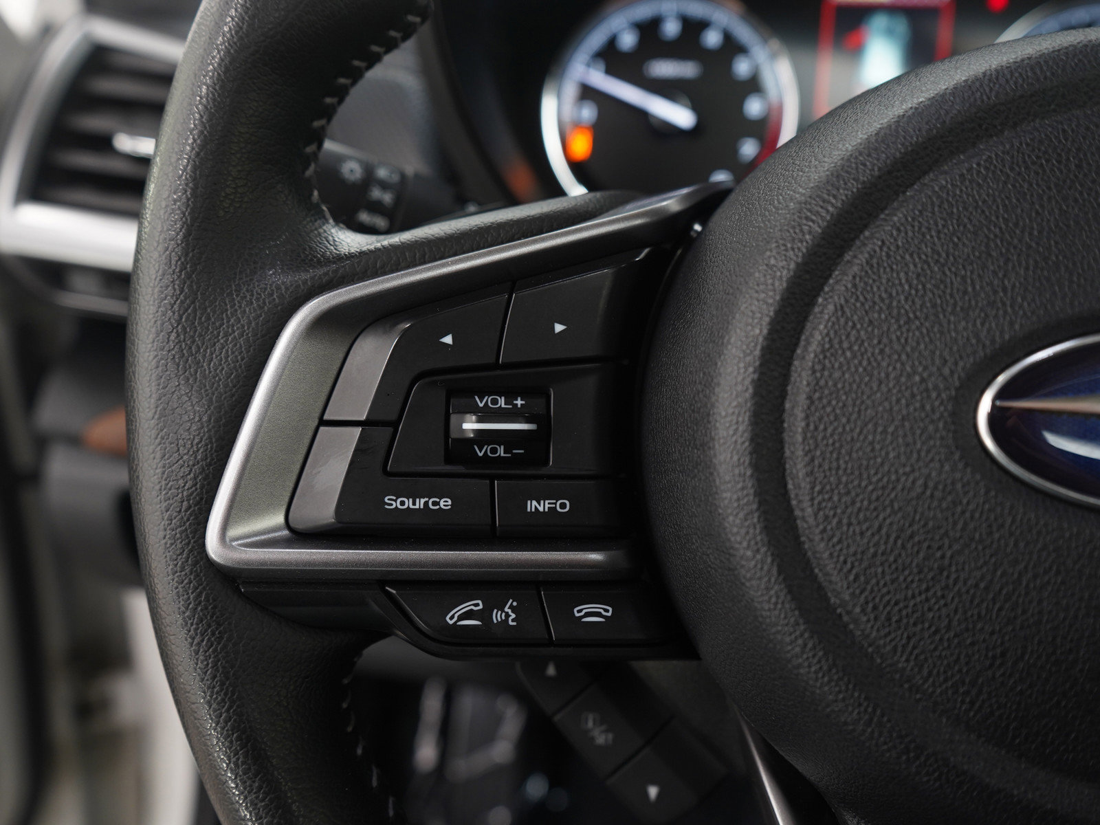 Used 2023 Subaru Forester Touring AWD/4WD image 31