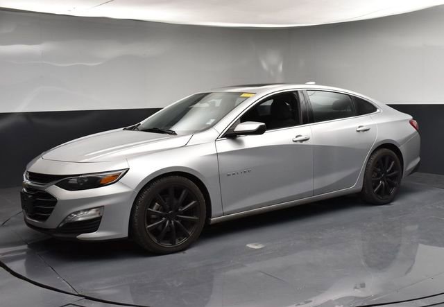 Used 2022 Chevrolet Malibu LT FWD image 4