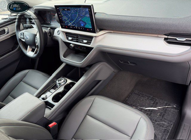 New 2026 Ford Explorer Active w/ Active Comfort Package AWD/4WD image 16