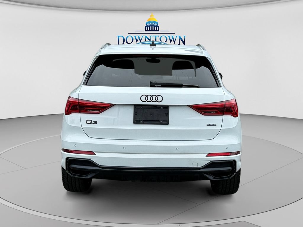 Used 2021 Audi Q3 2.0T Premium Plus w/ Premium Plus Package AWD/4WD image 4