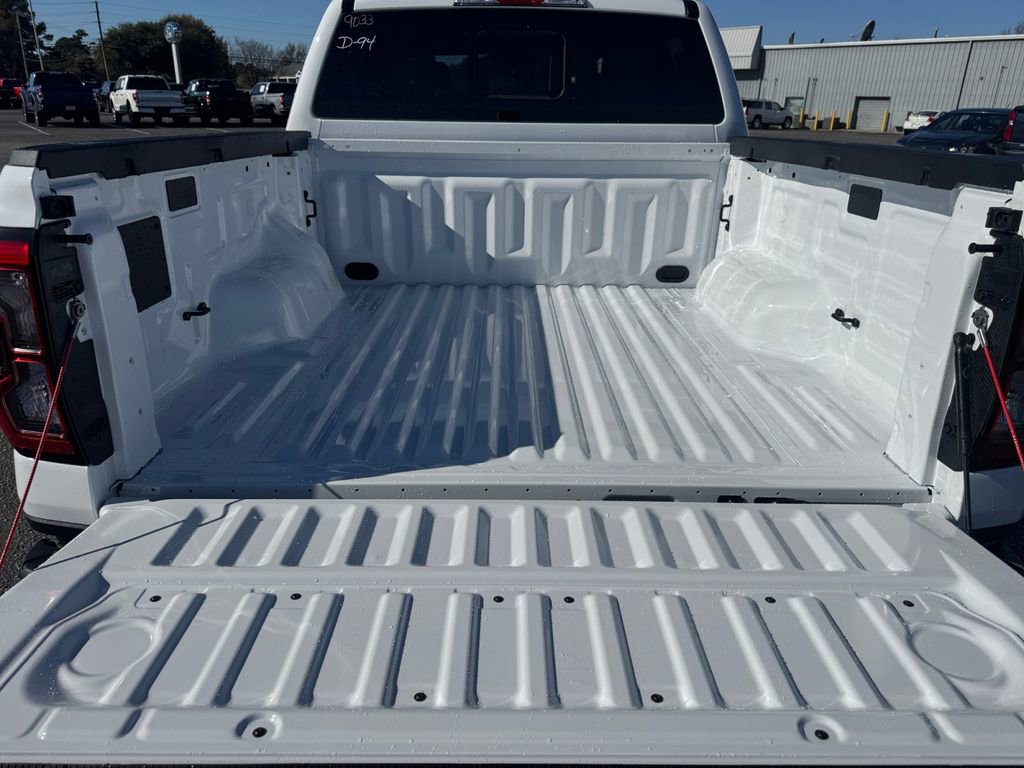 New 2025 Ford Ranger Lariat w/ Chrome Accent Package image 11